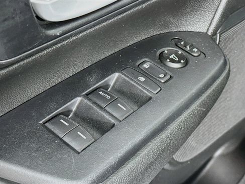 Certified 2020 Honda CR-V LX image 17