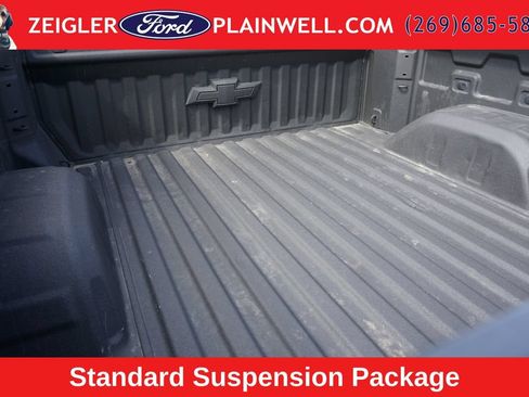 Used 2024 Chevrolet Silverado 1500 RST AWD/4WD image 10