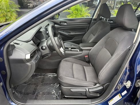 Used 2021 Nissan Altima 2.5 S FWD image 9
