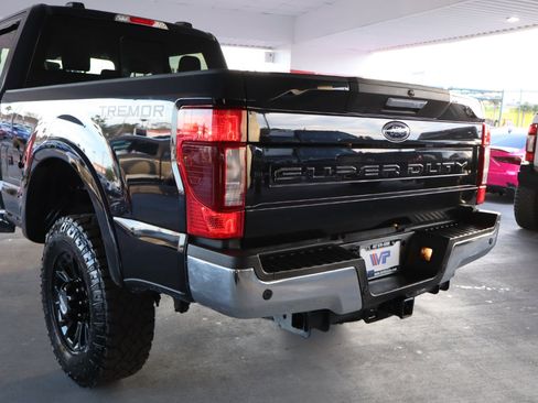 Used 2020 Ford F250 XLT w/ Tremor Off-Road Package image 9