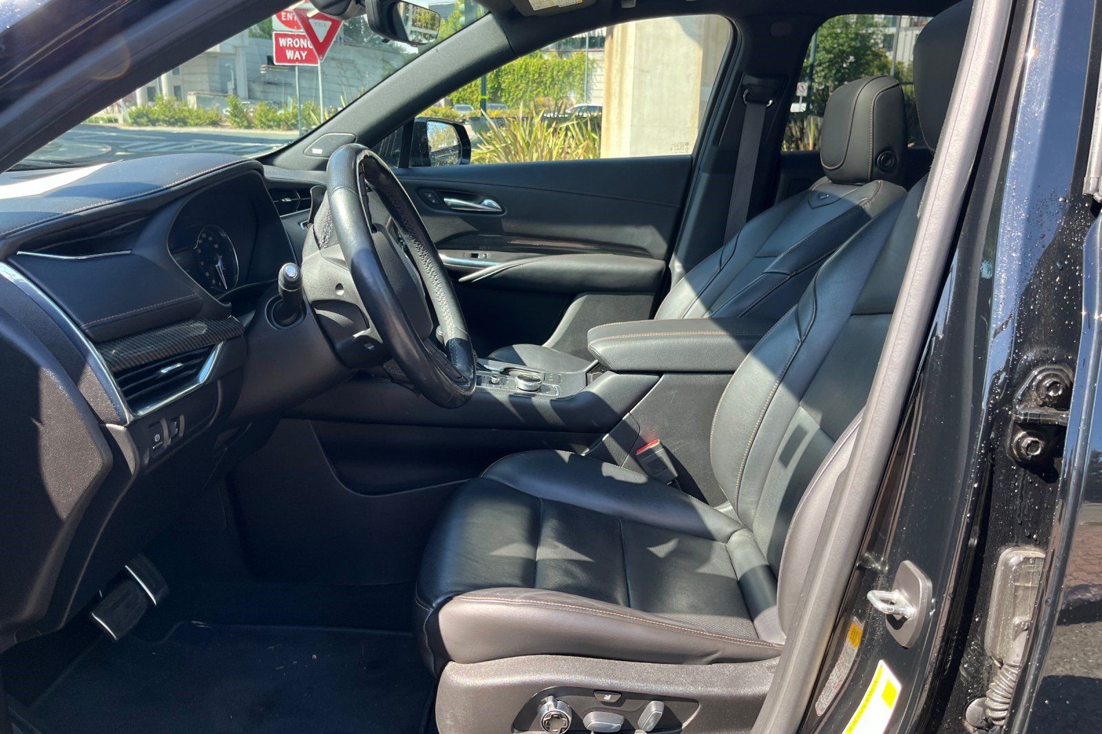 Used 2019 Cadillac XT4 Sport FWD image 3