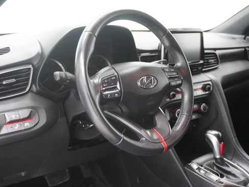 Used 2020 Hyundai Veloster 2.0 Premium FWD image 10
