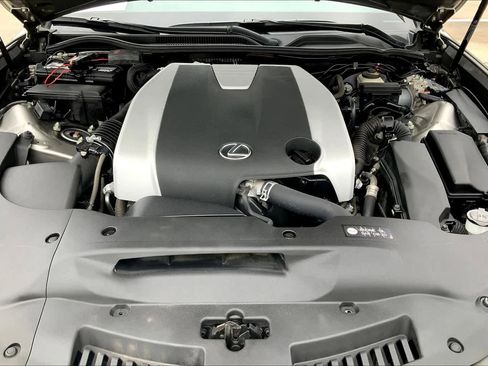 Used 2015 Lexus RC 350 w/ Luxury Package image 32