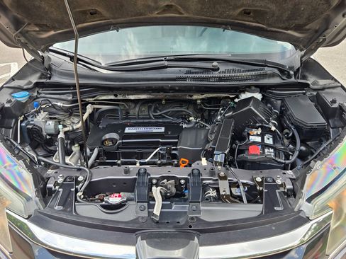 Used 2015 Honda CR-V LX image 32