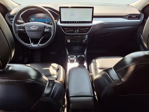 Used 2023 Ford Escape Platinum image 12