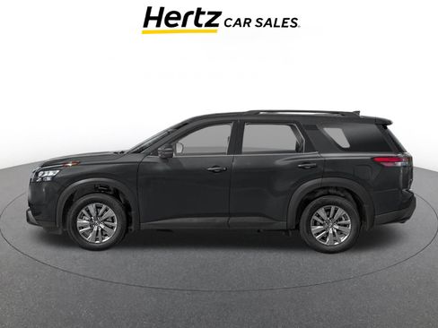 Used 2025 Nissan Pathfinder SV FWD image 3
