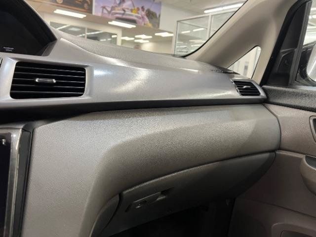 Used 2014 Honda Odyssey Touring image 32
