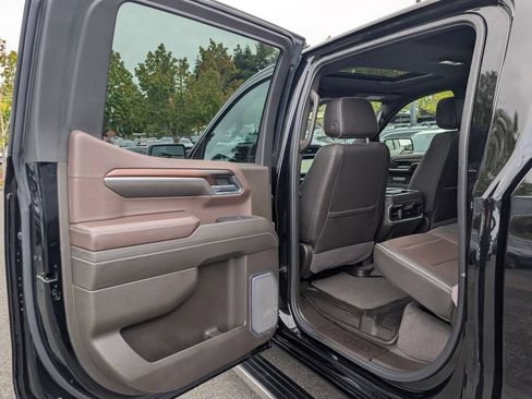 Certified 2024 GMC Sierra 1500 Denali w/ Denali Reserve Package AWD/4WD image 28