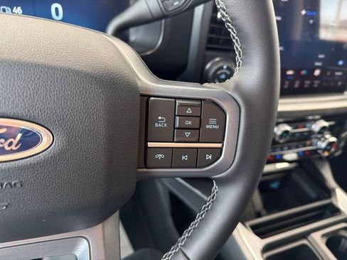 Certified 2025 Ford F250 Lariat w/ Lariat Ultimate Package AWD/4WD image 40