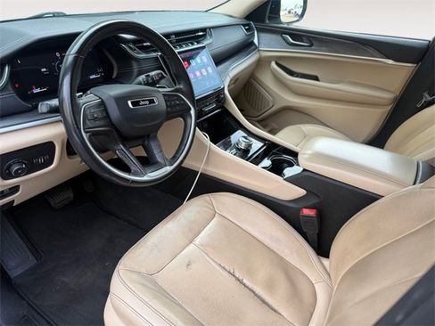 Used 2021 Jeep Grand Cherokee L Limited w/ Trailer Tow Package image 16