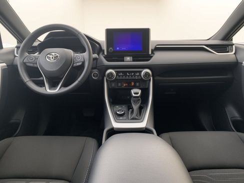 Used 2024 Toyota RAV4 SE w/ Convenience Package AWD/4WD image 17