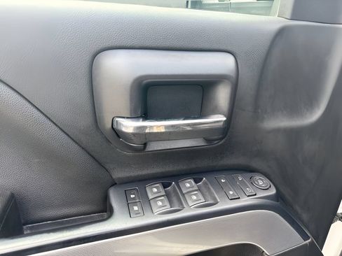 Used 2018 Chevrolet Silverado 2500 LT w/ Custom Sport Edition AWD/4WD image 17