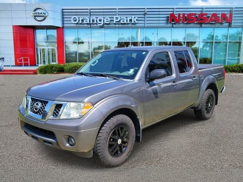Used 2016 Nissan Frontier SV RWD image 4