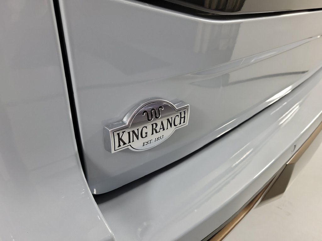 Used 2025 Ford Expedition King Ranch AWD/4WD image 7