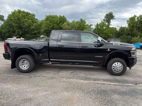 New 2026 RAM 3500 Longhorn AWD/4WD image 4