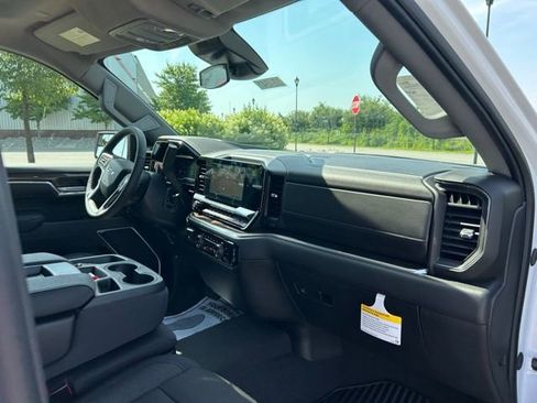 New 2025 Chevrolet Silverado 1500 RST image 41