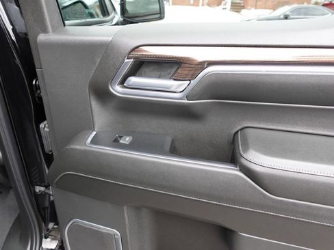 Used 2024 Chevrolet Silverado 1500 RST w/ Convenience Package II image 31