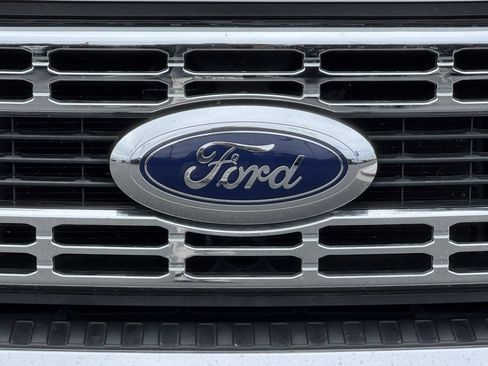 Used 2023 Ford F250 XLT AWD/4WD image 33