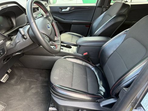 Used 2024 Ford Escape ST-Line FWD image 24