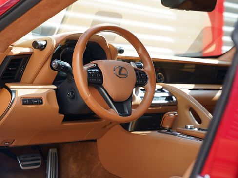 Used 2018 Lexus LC 500 500 image 7