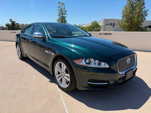 Used 2012 Jaguar XJ L RWD image 17