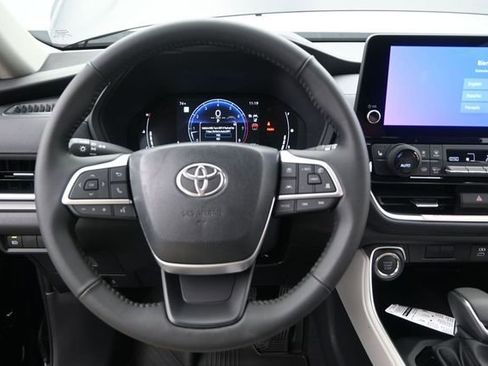 New 2026 Toyota Grand Highlander FWD image 5