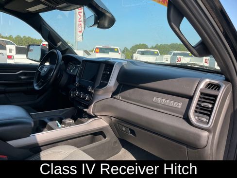 Used 2021 RAM 1500 Big Horn image 28