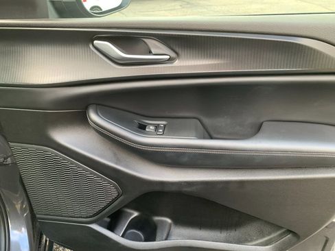 Used 2024 Jeep Grand Cherokee Laredo X w/ Trailer Tow Package image 19