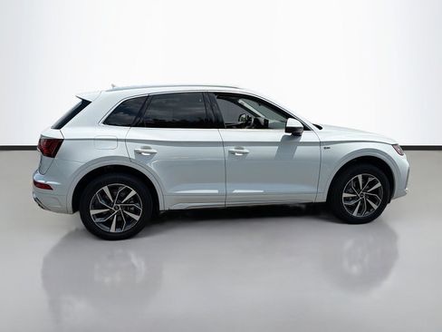 Used 2023 Audi Q5 2.0T Premium Plus w/ Premium Plus Package AWD/4WD image 4