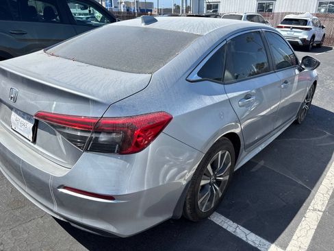 Used 2022 Honda Civic EX image 19