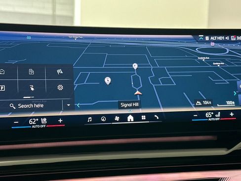 Certified 2024 BMW i5 eDrive40i w/ Premium Package image 24