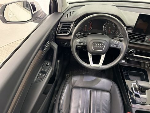 Used 2023 Audi Q5 2.0T Premium w/ Convenience Package AWD/4WD image 30