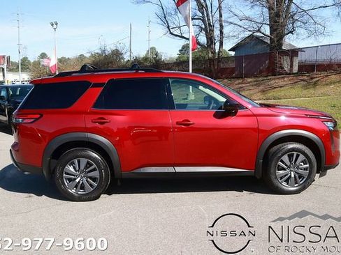 New 2026 Nissan Pathfinder SV FWD image 4