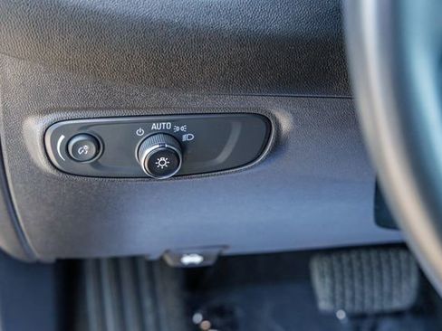 Used 2024 Chevrolet Equinox LT w/ Driver Convenience Package image 23