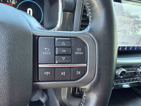 Used 2021 Ford F150 Lariat w/ Max Trailer Tow Package image 32