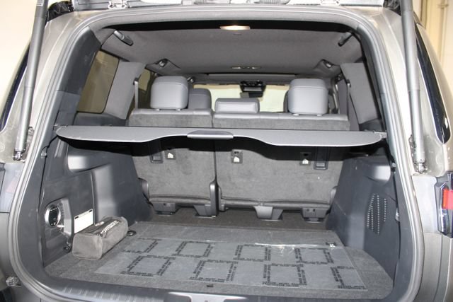 Used 2025 Lexus GX 550 AWD/4WD image 42