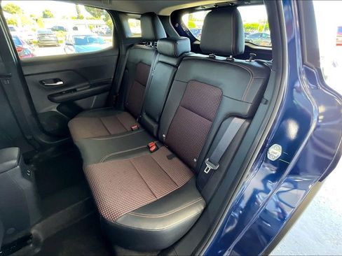 Used 2026 Nissan Kicks SR image 22