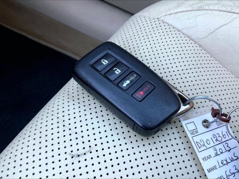 Used 2013 Lexus ES 300h Hybrid w/ Luxury Pkg image 13