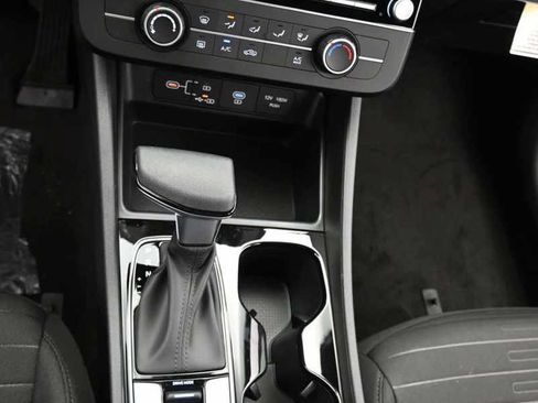 New 2026 Hyundai Santa Cruz SE FWD image 19