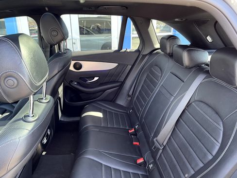 Used 2022 Mercedes-Benz GLC 43 AMG 4MATIC image 9