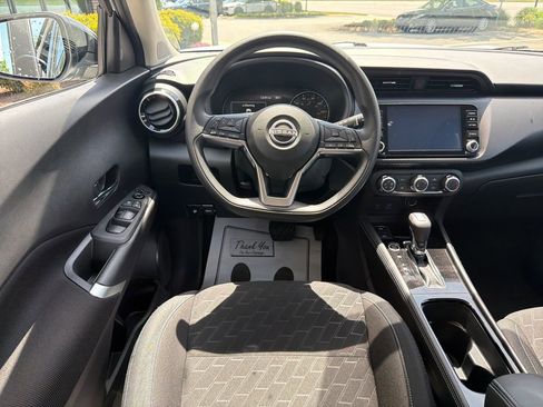 Used 2024 Nissan Kicks SV image 24