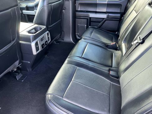 Used 2019 Ford F150 Lariat image 17