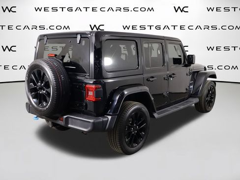 Used 2023 Jeep Wrangler Unlimited Sahara w/ Cold Weather Group AWD/4WD image 48