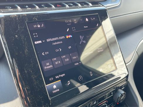 New 2025 Jeep Grand Cherokee L Altitude image 14