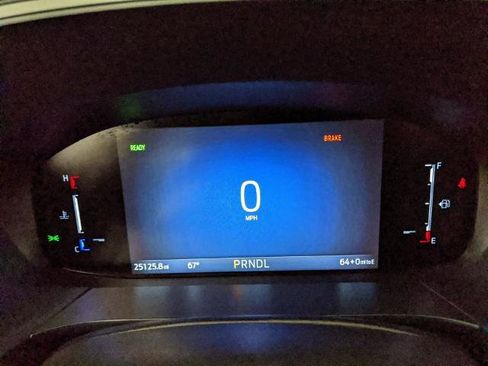 Certified 2023 Ford Escape SE image 12