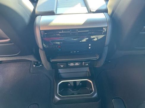 New 2026 Jeep Grand Wagoneer 4WD image 21