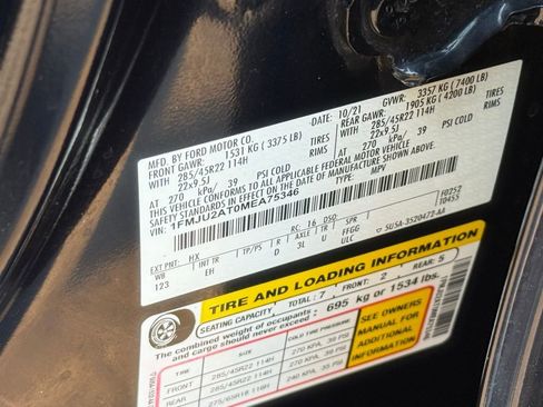 Used 2021 Ford Expedition Limited image 43