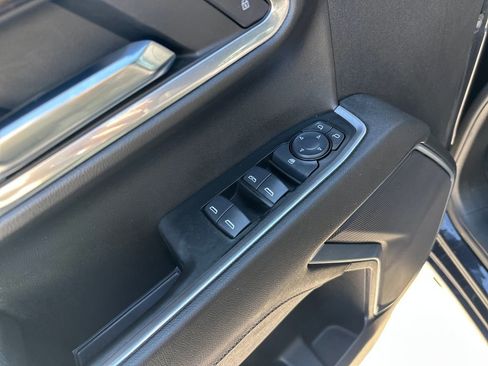 Used 2024 GMC Sierra 1500 Elevation image 11