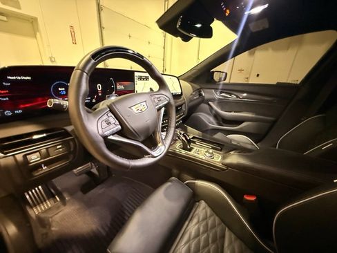 Used 2025 Cadillac CT5 V Blackwing w/ Carbon Fiber 2 Package RWD image 18