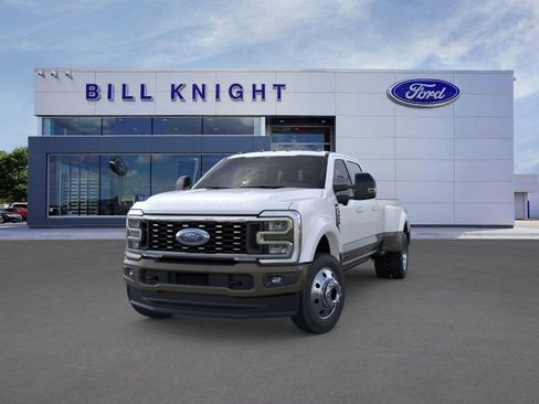 New 2026 Ford F450 King Ranch w/ FX4 Off-Road Package image 2
